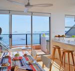 5 Casuarinas 33 Soldiers Point Road superb waterfront unit - Accommodation NSW