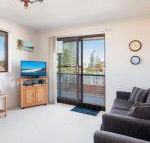 Seabreeze 4 Opposite Bowling Club - Accommodation NSW