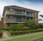 9 Braemar skip hop  jump from everything - Accommodation NSW