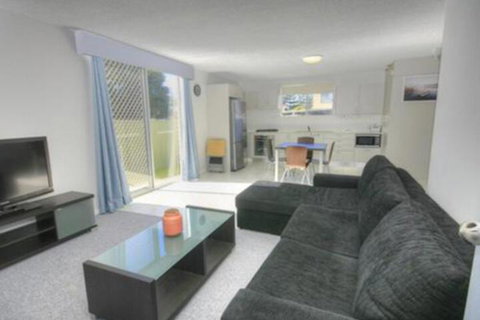 45B Wharf Street Downstairs - Accommodation NSW 0