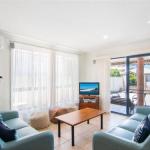 1 / 54 Parkes Airconditioned - Accommodation NSW 0