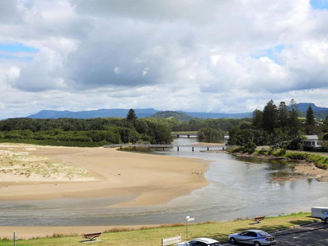 The Rotunda At Gerroa Pet Friendly Beachfront - Accommodation NSW 6