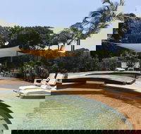 Tiona Palms Holiday Park - Accommodation NSW