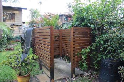 Hidden Oasis Pet Friendly In Anna Bay - Accommodation NSW 4