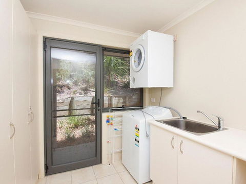 Sands - Accommodation NSW 1