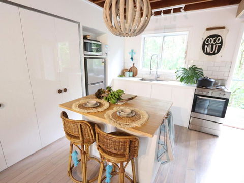 The Shaka Shack - Accommodation NSW 5