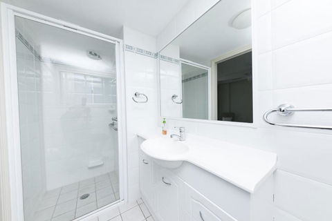 Mirage Unit 502 6 8 Manning Street - Accommodation NSW 3