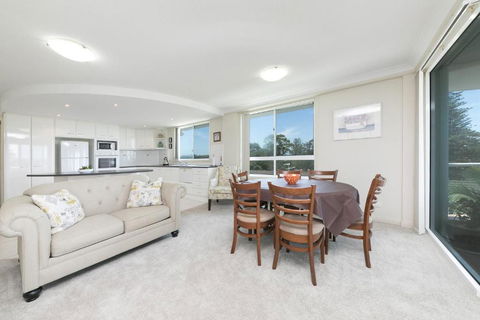 Mirage Unit 502 6 8 Manning Street - Accommodation NSW 1