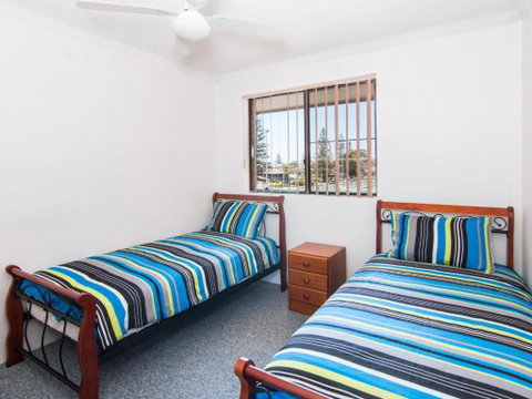 Seabreeze 5 Opposite Bowling Club - Accommodation NSW 6