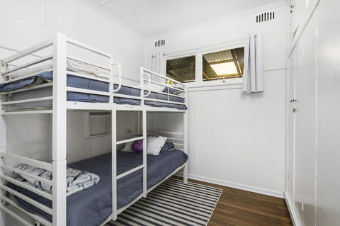 Whitecaps 26 East Street - Accommodation NSW 5