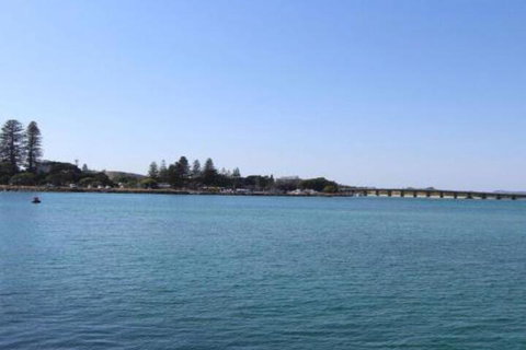 Luskin Court 3 - Accommodation NSW 7