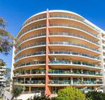 Le Point 702 Luxury  Views - Accommodation NSW