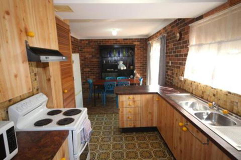 1 / 2 Brunswick Avenue - Accommodation NSW 6