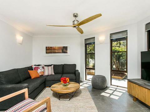 Calinda Sol 12 - Accommodation NSW 4