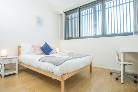 Stylish And Minimalism Apartment In North Ryde - Accommodation NSW 5