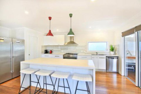 Calming Waters Pet Friendly 3 Min Walk To Beach - Accommodation NSW 2