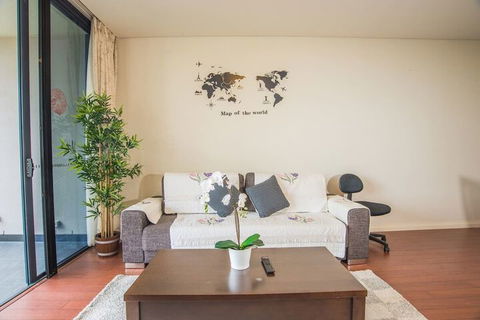 Lovely Apartment In Gordon Near Train Station - Accommodation NSW 7