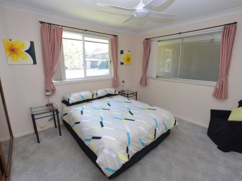1 / 33 Wharf Street - Accommodation NSW 5