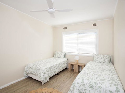 Lakeside Flats 1 - Accommodation NSW 6