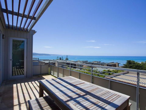 POINT GREY APARTMENT 14 The Point - Accommodation NSW 1
