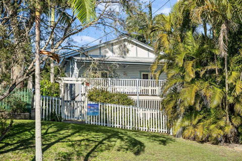 Kembali On Massinger Street - Accommodation NSW 6