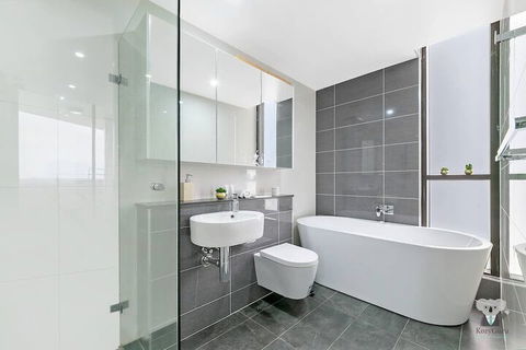 Awesome View 2Bed 2Bath APT + FREE PARKING NPA330 - Accommodation NSW 6