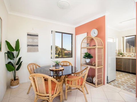 Villa Bianca 10 Opposite The Tanks - Accommodation NSW 6