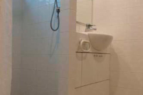 Absolute Beachfront Mooloolaba - Accommodation NSW 7