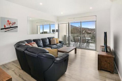 Seaside Apartment Getaway - Accommodation NSW 2