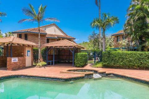 Calinda Sol 10 - Accommodation NSW 4