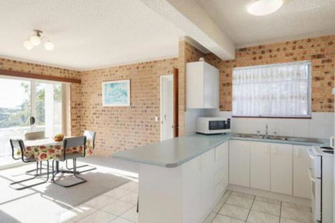 Crystal Waters Unit 2 - Accommodation NSW 7