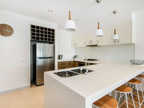 NORTH POINT RETREAT MORNINGTON - Accommodation NSW 3