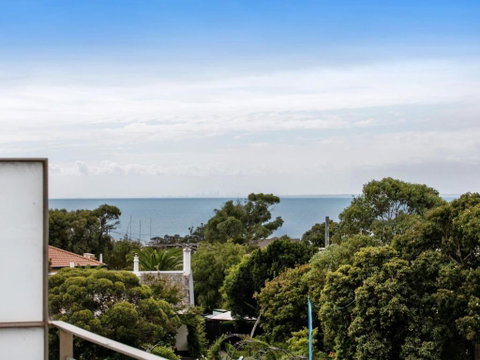 NORTH POINT RETREAT MORNINGTON - Accommodation NSW 1