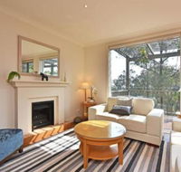 Villa Executive 2br Viti Resort Condo located within Cypress Lakes Resort nothing is more central - Accommodation NSW