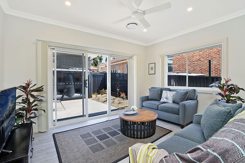 Accommodation Hunter - Adams St Maitland - Accommodation NSW 4