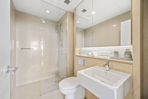 HomeHotel 2Bedroom With Shopping Mall - Accommodation NSW 2