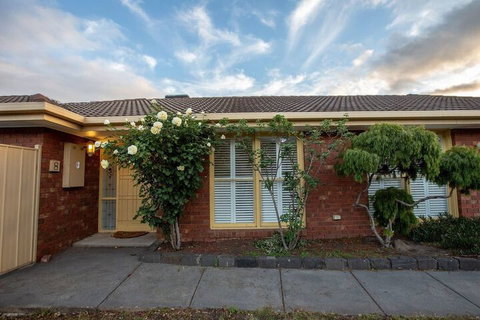 Quiet & Peaceful 3bed2bath Home @keilor Downs - Accommodation NSW 1