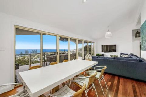 Rockpool 17a Dulconghi Street - Accommodation NSW 7
