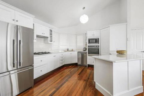 Rockpool 17a Dulconghi Street - Accommodation NSW 6