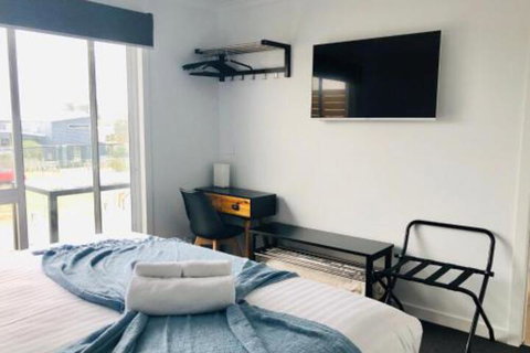 BINALONG BRAE At Bay Of Fires Two Bedroom Both With Ensuites - Accommodation NSW 2