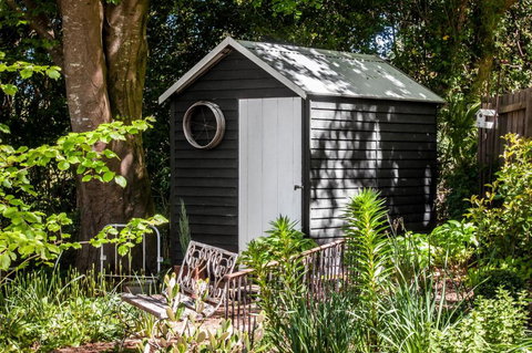 Magnolias On Mernda - Accommodation NSW 4