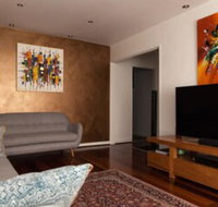 Bright  Spacious 2 Bedroom Apartment in Windsor - Accommodation NSW