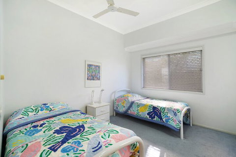 Jacana Sands 2 - 2/26 Jacana Street - Accommodation NSW 6