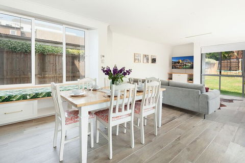 Large Family Home Bondi - Accommodation NSW 2