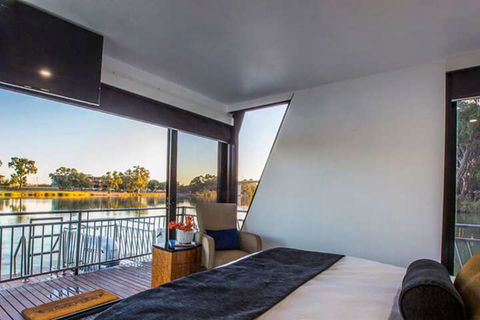 All Seasons Houseboats - Accommodation NSW 2