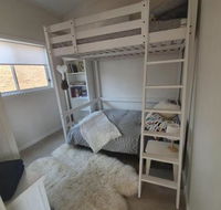 Oakey Creek HV Country Retreat walk to wine tasting - Accommodation NSW