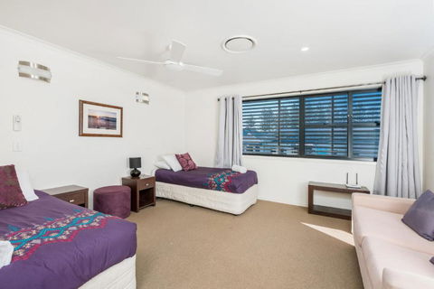 2 / 8 Lawson Street Byron Bay Absolute Solace - Accommodation NSW 2