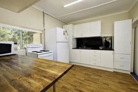TRADEWINDS - Accommodation NSW 5