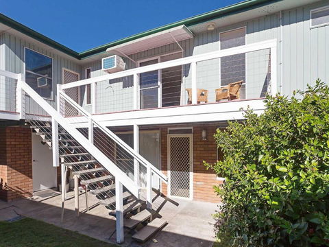2 Hibiscus Court 9 Government Road Fantastic Air Conditioned 3 Bedroom Unit - Accommodation NSW 1