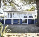 Happy Tides Beachfront Holiday Home - Accommodation NSW
